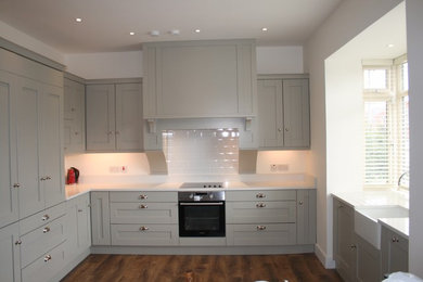 Designwood ltd Handpainted bespoke kitchen