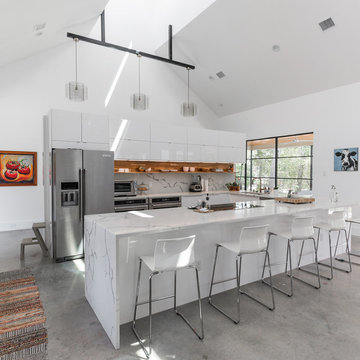 Diaz Residence