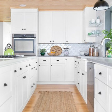 DIY Network’s Blog Cabin Kitchen