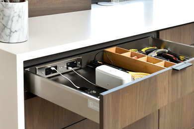Docking Drawer Blade Duo - Kitchen In-Drawer Outlets
