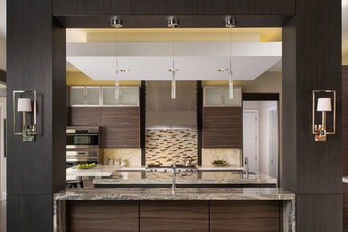 Kitchen - modern kitchen idea in Dallas
