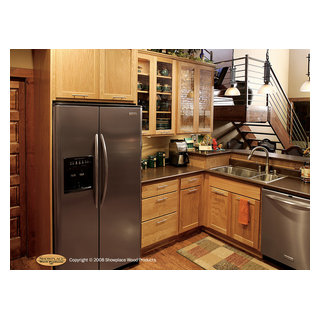 Door style: Pendleton | Species: Red Oak | Finish: Natural ...