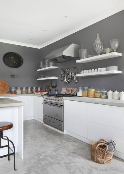 Country Kitchen by VSP Interiors