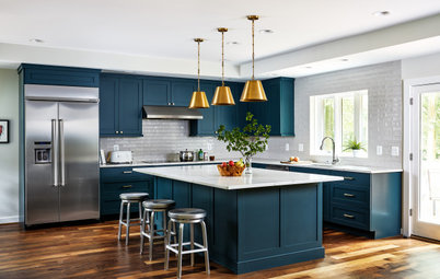 New This Week: 6 Beautiful Blue Kitchens