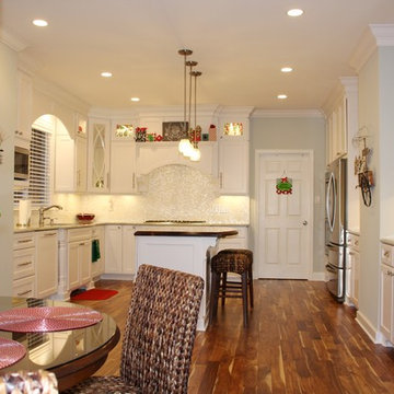 Dreaming of a White Kitchen/Christmas