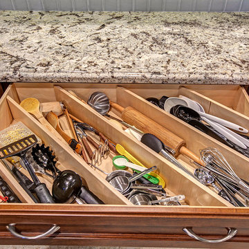 Dreamy Kitchen - Diagonal drawer dividers