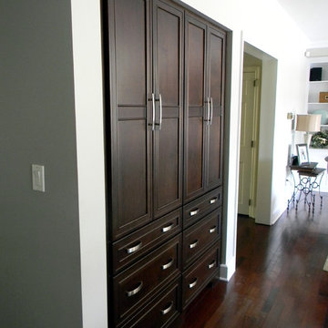 Dynasty Inset Cabinetry