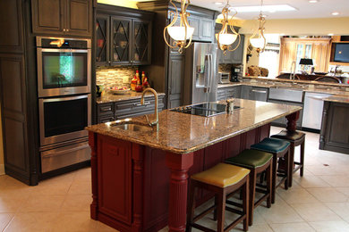 Traditional kitchen in Huntington.