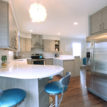 Eat in Kitchen with Gray Cabinets and White Quartz Countertops