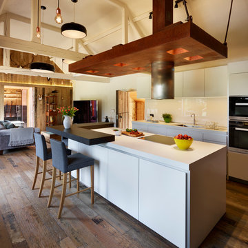 Eclectic Barn Conversion with bulthaup b1 kitchen