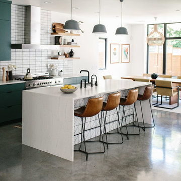 Effortless Chic’s Austin Home Kitchen