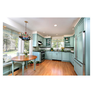 Kitchen Remodel: Elegant, Smokey Grey - AGC NY