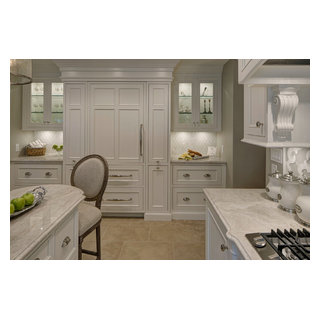 Elegant Timeless Kitchen Design Traditional Kitchen Chicago By Drury Design Houzz