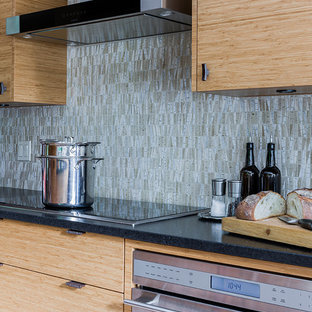 Asian kitchen inspiration - Kitchen photo in Boston
