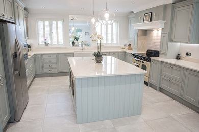 Inspiration for a kitchen in Hampshire.