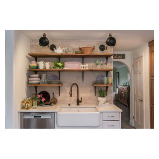 English Farmhouse Kitchen Unfitted British - Farmhouse