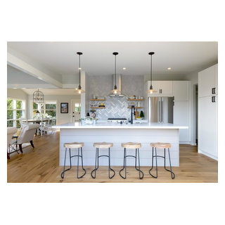 Eucalyptus Hill - Beach Style - Kitchen - Santa Barbara - by Kat Roos Hill  Design | Houzz