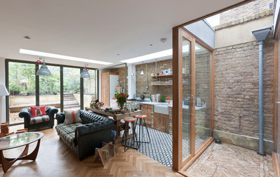 Houzz Tour: A Poky Victorian Flat Gains Light and Period Character