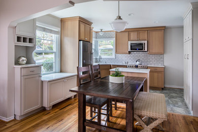 Elegant kitchen photo in Portland