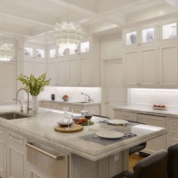 Expansive Traditional Kitchen