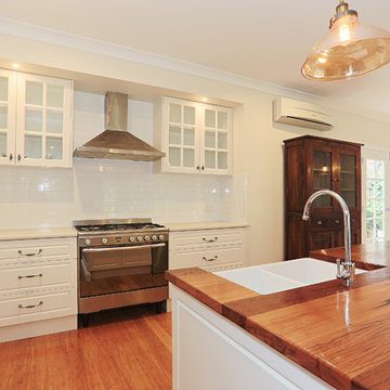 Extension with Traditional Kitchen Berwick 2014