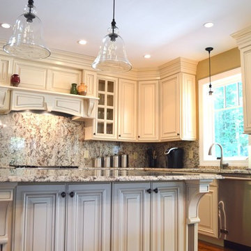 Fairfax Station Painted Traditional Kitchen