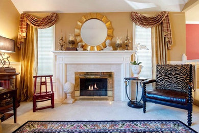 Kitchen - traditional kitchen idea in Seattle