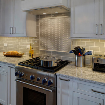 Family Friendly Kitchen in Hoffman Estates