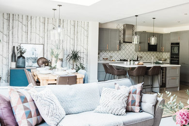 Photo of a contemporary kitchen in Buckinghamshire.