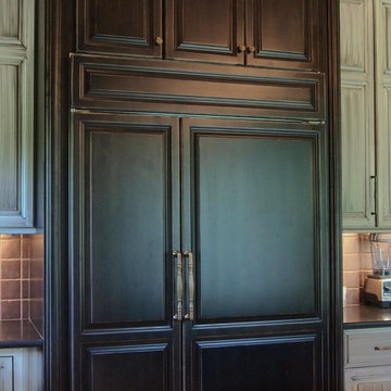 Family Rm, Kitchen, Rec Rm & Screened Porch Addition
