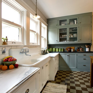 Farm Sink & Complementary Cabinets