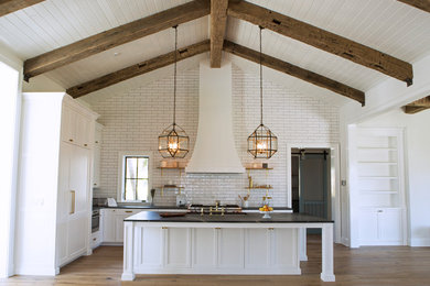 Inspiration for a rural kitchen in Tampa.