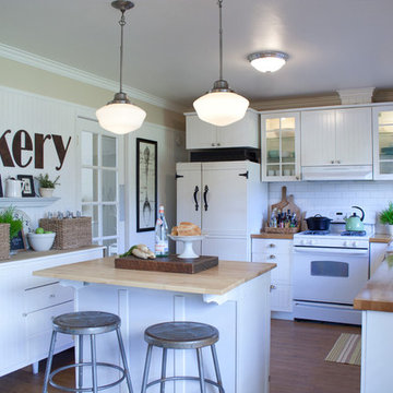 Farmhouse "Chic" -- Kitchen