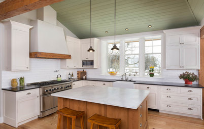 New This Week: 3 Gorgeous White-and-Wood Kitchens