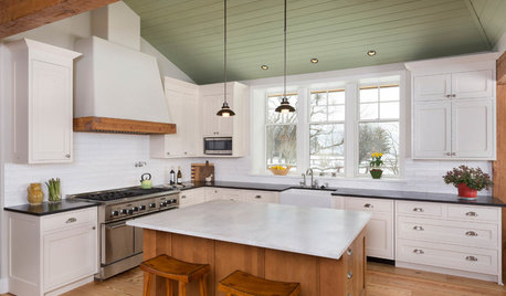 New This Week: 3 Gorgeous White-and-Wood Kitchens