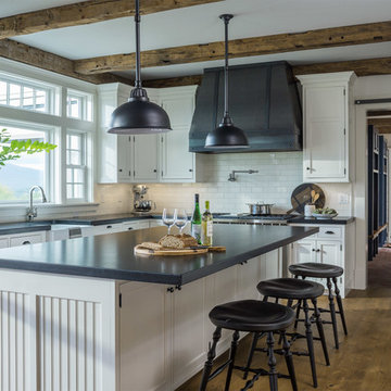 Farmhouse  Kitchen