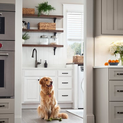 Eat-in kitchen - large country l-shaped eat-in kitchen idea in Other with shaker cabinets, gray cabinets and an island