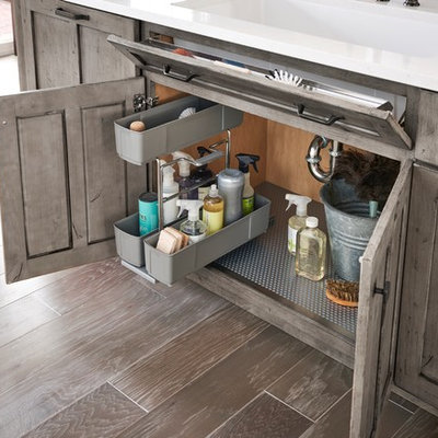 Example of a large farmhouse l-shaped eat-in kitchen design in Other with shaker cabinets, gray cabinets and an island