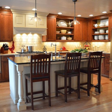 Farmhouse-style Kitchen with stone surfaces