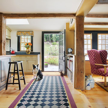 Farmhouse Yellow