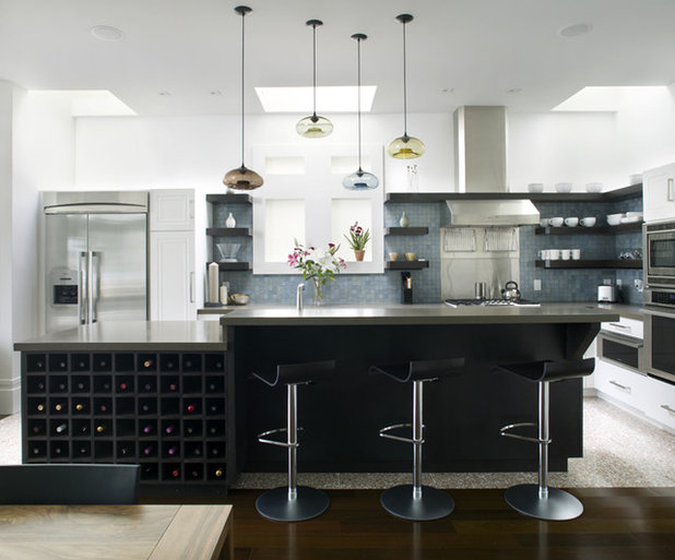 Modern Kitchen by Feldman Architecture, Inc.
