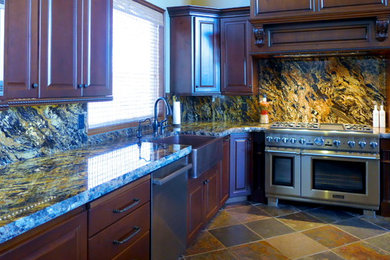 Elegant kitchen photo in Salt Lake City