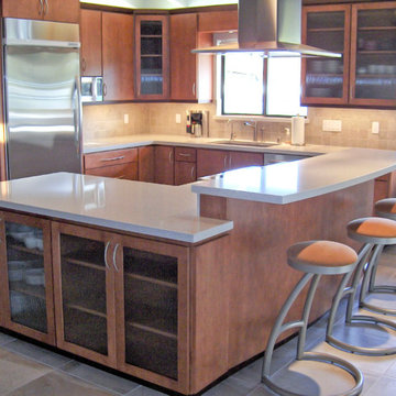 Fieldstone Cabinetry - Contemporary Kitchen - Lake County: Maple, Tempe, Caramel