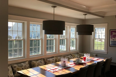 Example of a dining room design in Boston