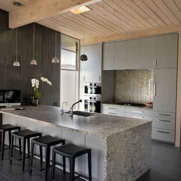 Foothill Residence