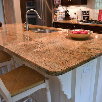 Formica's Kitchens