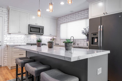 Foster City Contemporary Kitchen