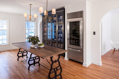 Elegant kitchen photo in Minneapolis