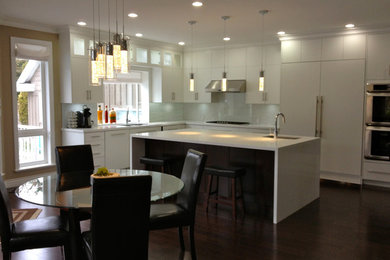 Inspiration for a contemporary kitchen remodel in Vancouver