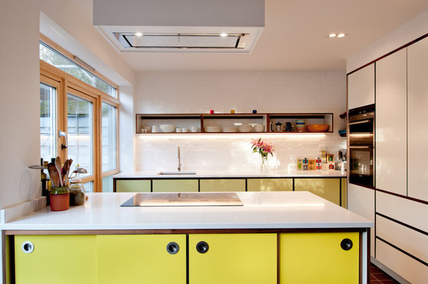 Contemporary Kitchen by Koivu Ltd